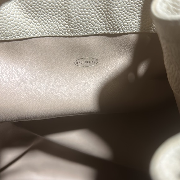 🔥🔥🔥Authentic Chanel Caviar Triple CC Logo Drawstring Bucket Shoulder Bag - Picture 10 of 15